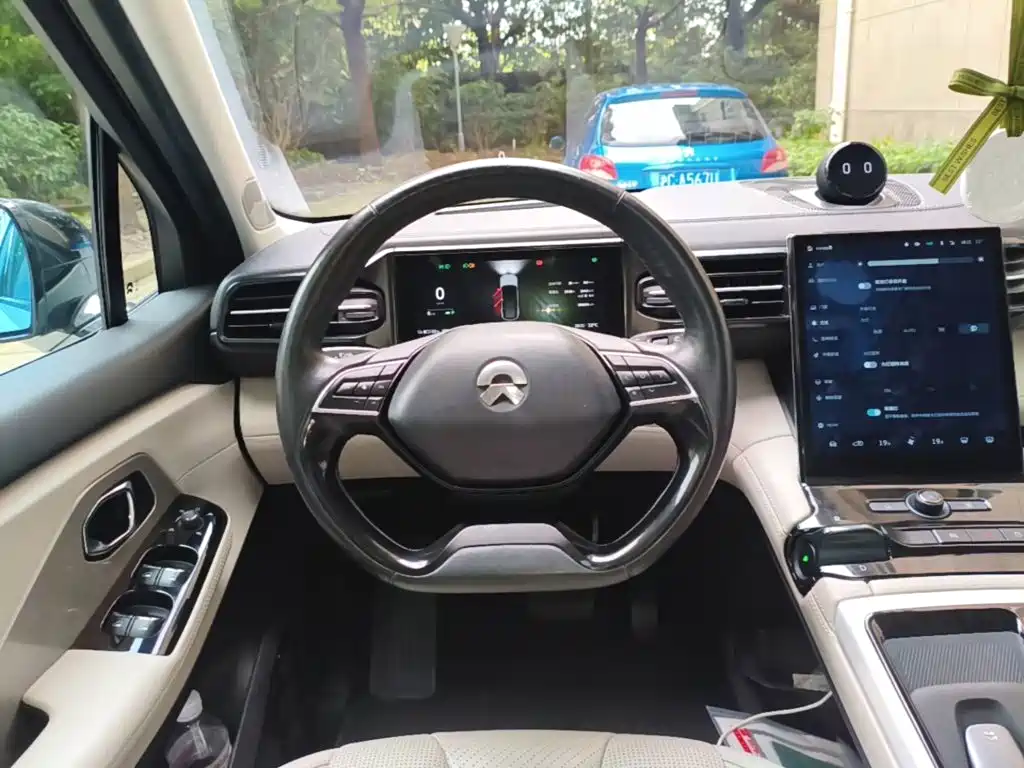 NIO ES8 2019 2018 355KM Base Model 7-Seater Version
