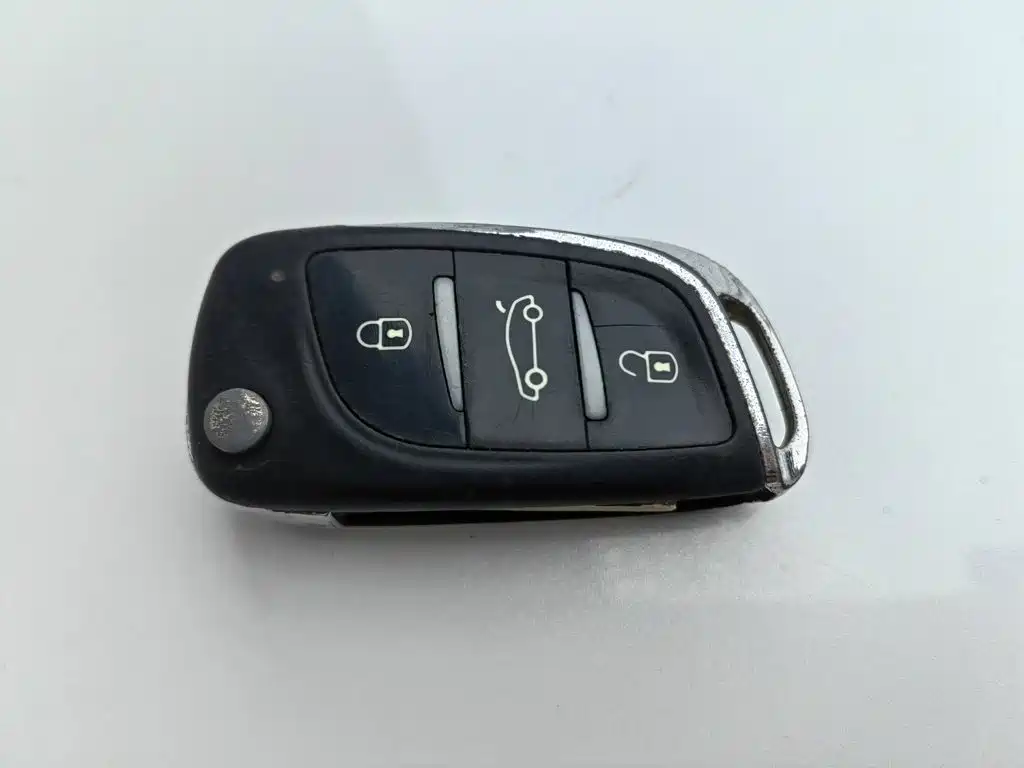 Dongfeng Aeolus Dongfeng Fengshen AX3 2016 2016 1.5L Automatic Trendy Cool Edition