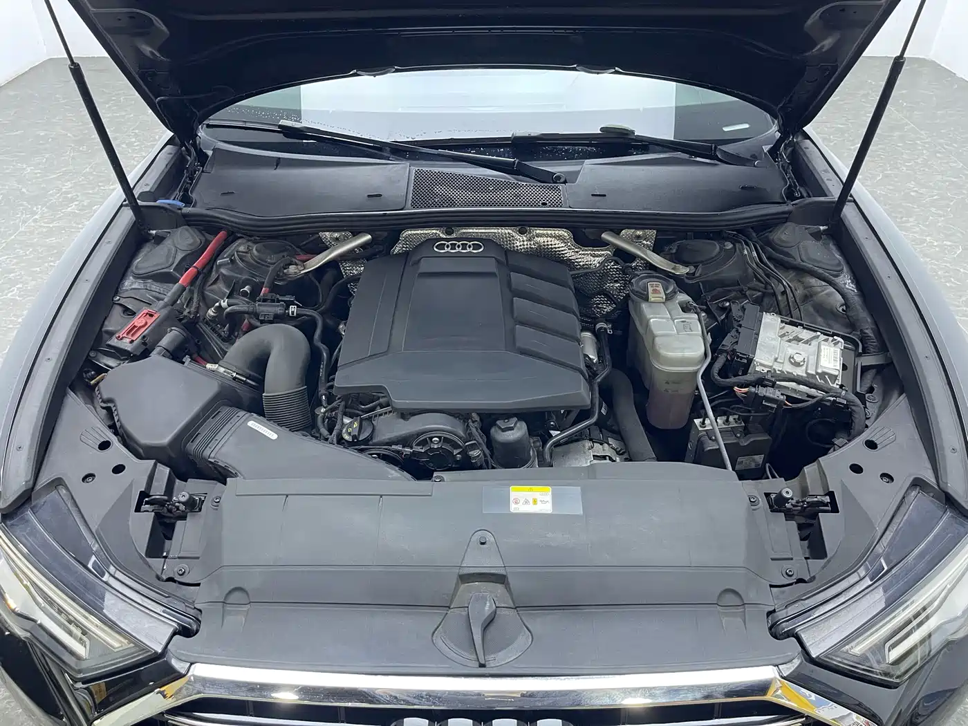 Audi A6L 2021 45 TFSI Exclusive Elegance фото 16