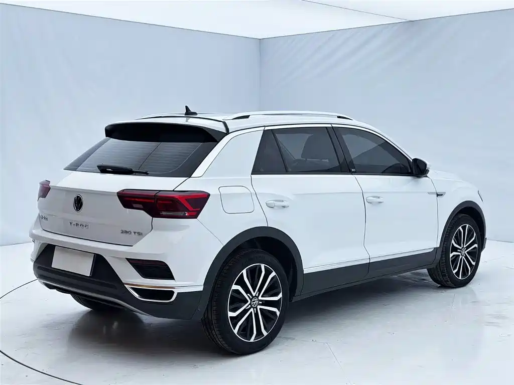 VOLKSWAGEN T ROC EXPLORING SONGS