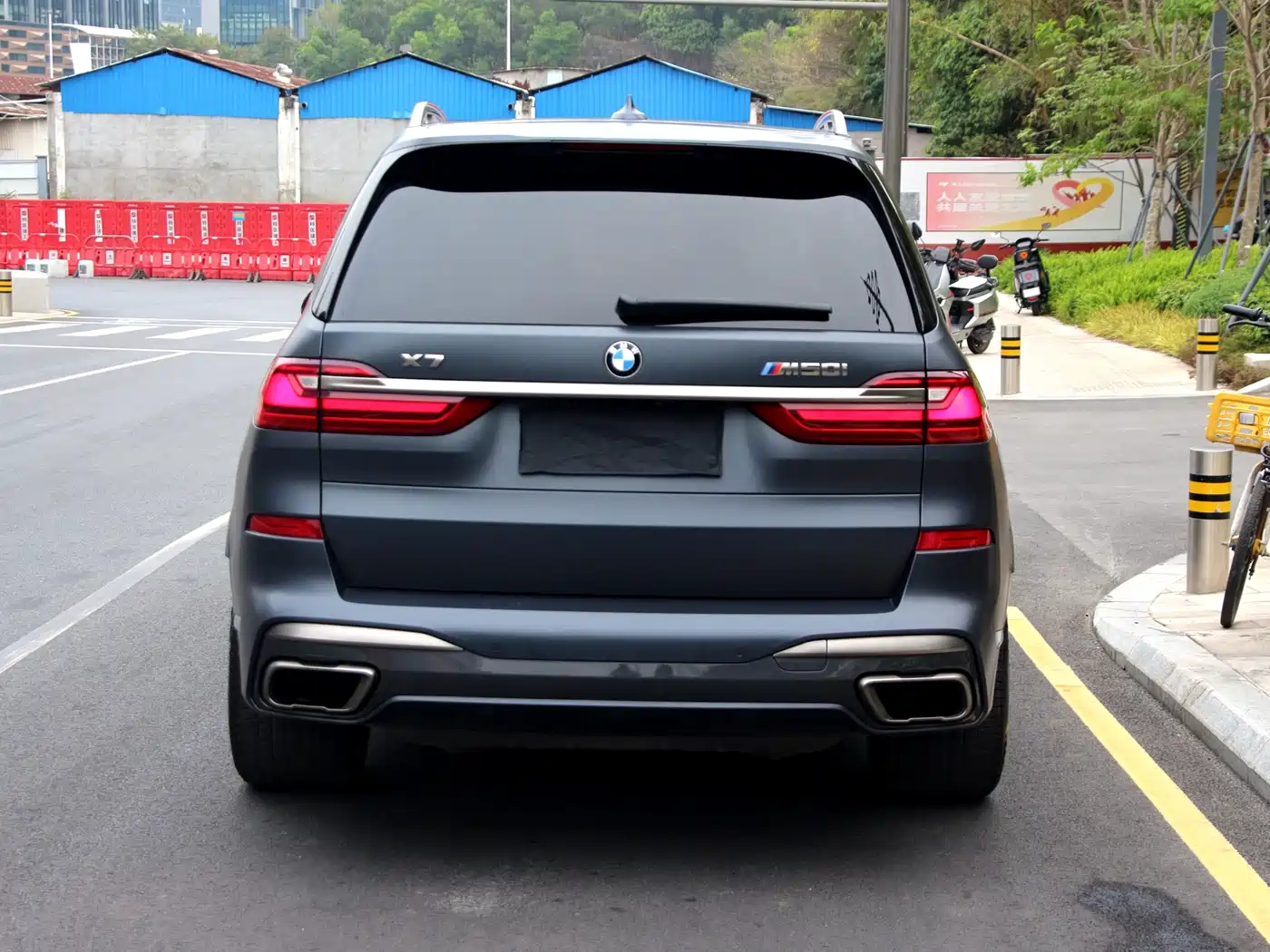 BMW X7 2020 xDrive M50i Kaguya Limited Edition фото 16