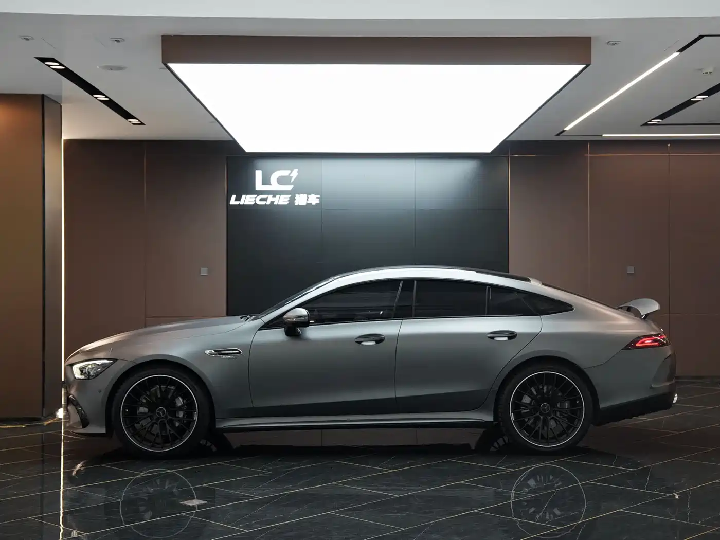 Mercedes-Benz AMG GT 2020 AMG GT 53 4MATIC+ 4-Door Coupe фото 3