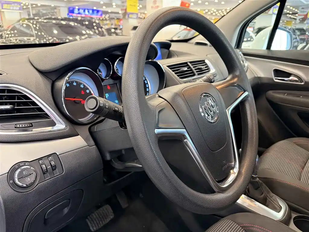 Buick Encore 2015 1.4T Automatic 2WD Urban Elite фото 19