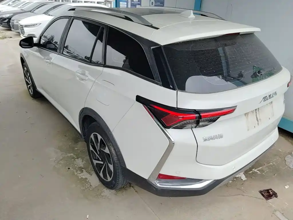 Фото 5 - Dongfeng Aeolus Yixuan GS