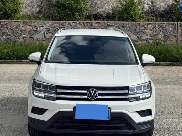Volkswagen Tharu 280TSI, Люкс, моноприводный