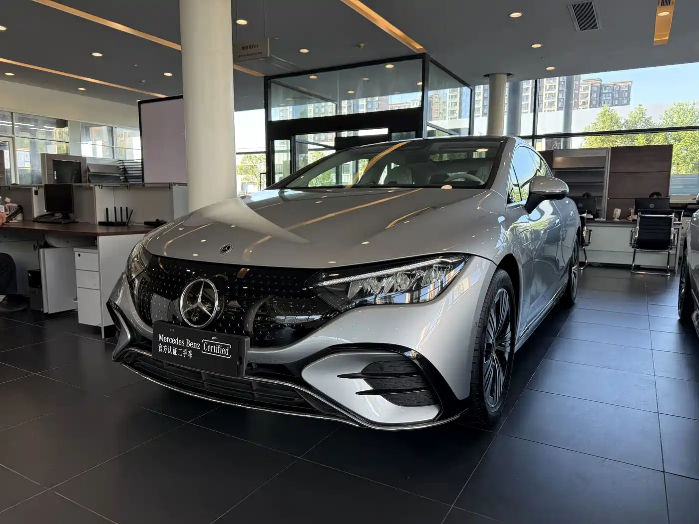 Mercedes-Benz EQE 2025 2025 500 4MATIC Pioneer