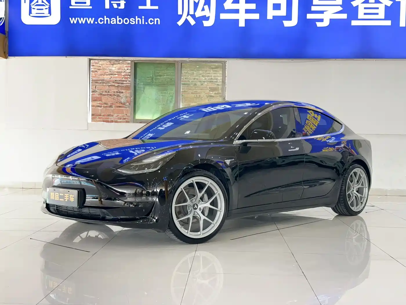 Tesla Model 3 2020