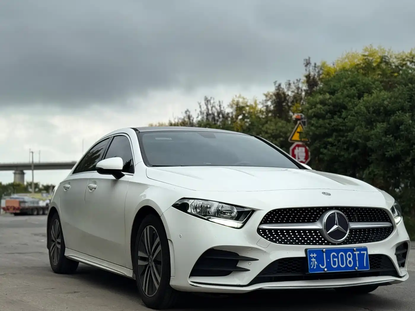 Mercedes-Benz A-Class 2019 A 180 L Sport Sedan фото 3