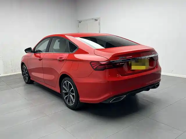 Фото 3 - Geely Binrui