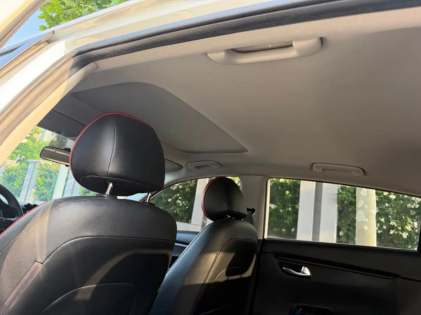 Kia KX CROSS 2017 1.4L AT GLS фото 19