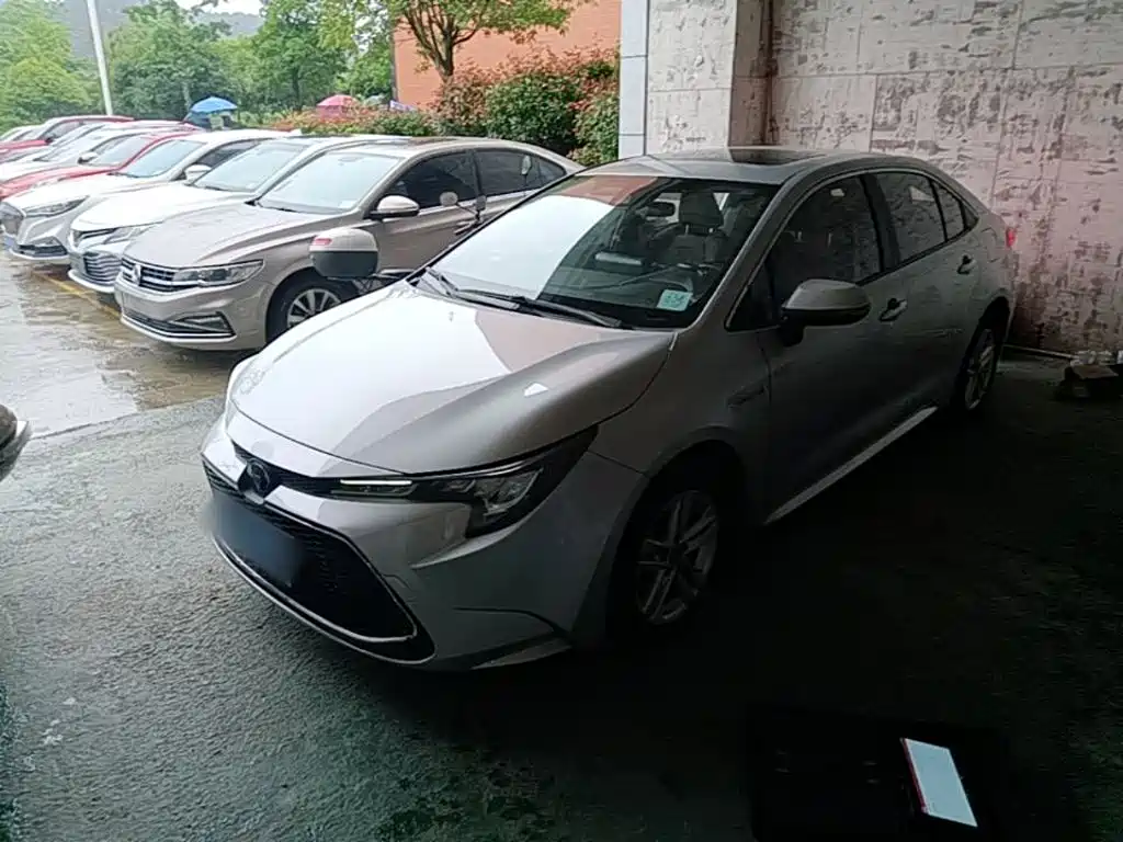 Toyota Levin 2021 Dual Engine 1.8H E-CVT Luxury Edition