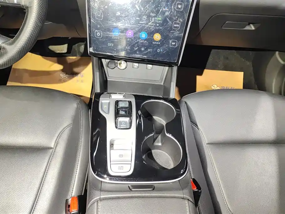 Hyundai Tucson 2023 Tucson L 1.5T Automatic 2WD DLX Luxury Edition фото 16