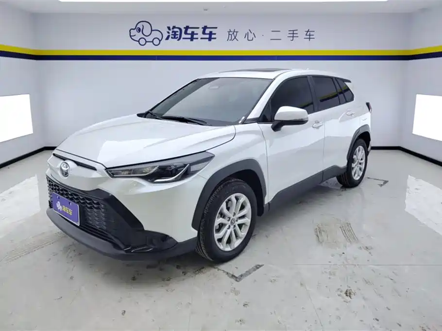 Toyota Frontlander 2023 2.0L CVT Leading Edition