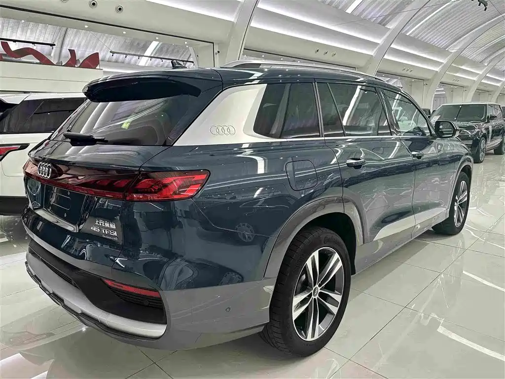 Audi Q6 2023 2023 45 TFSI quattro Uniform Cloud Yulin Package
