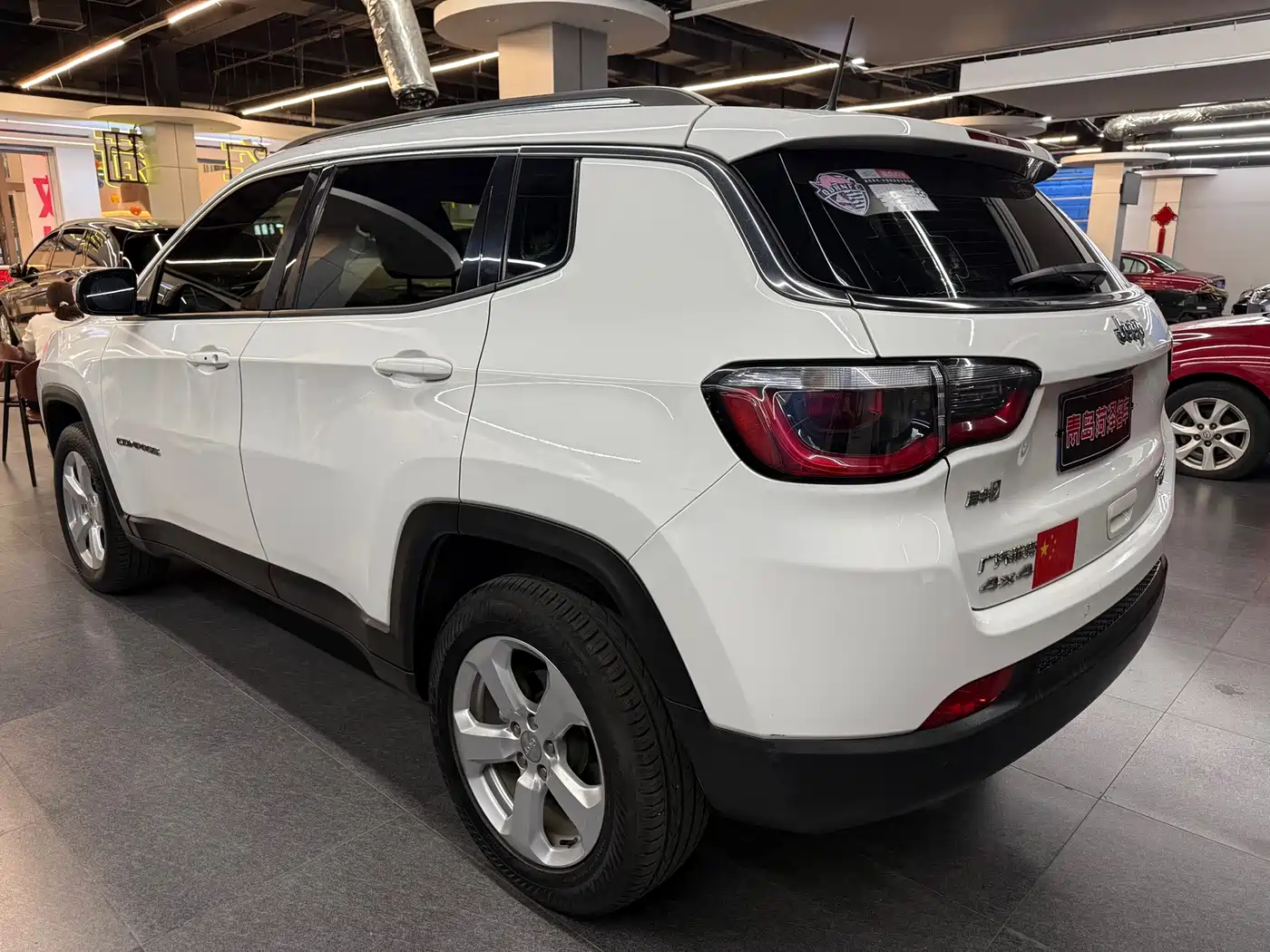 Фото 7 - Jeep Compass
