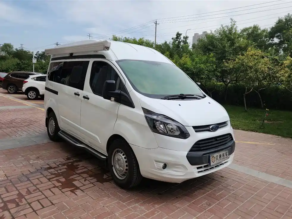 Фото 3 - Ford Transit