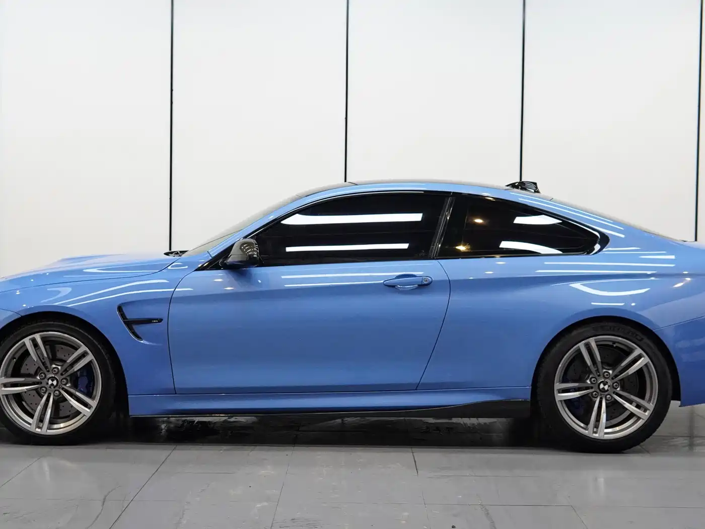 BMW M4 2015 2014 M4 Coupe