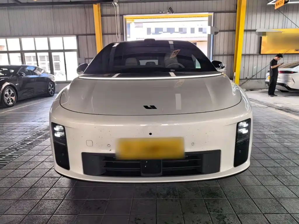 2026 Li Auto i6