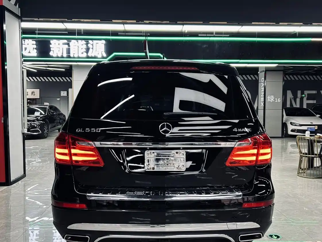 Mercedes-Benz GL-Class фото 6