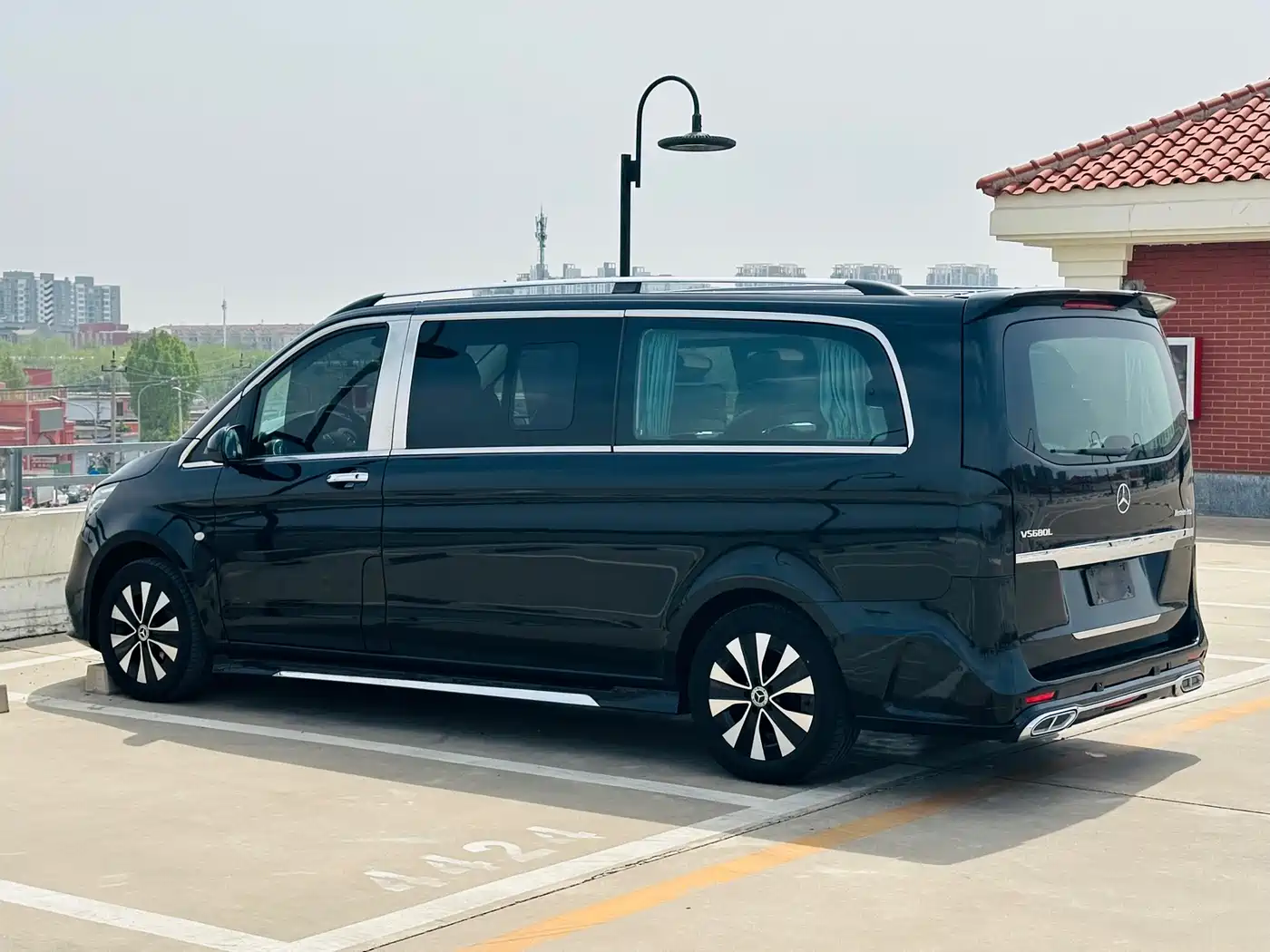 Mercedes-Benz Vito 2023 2.0T Elite 7-Seater фото 6