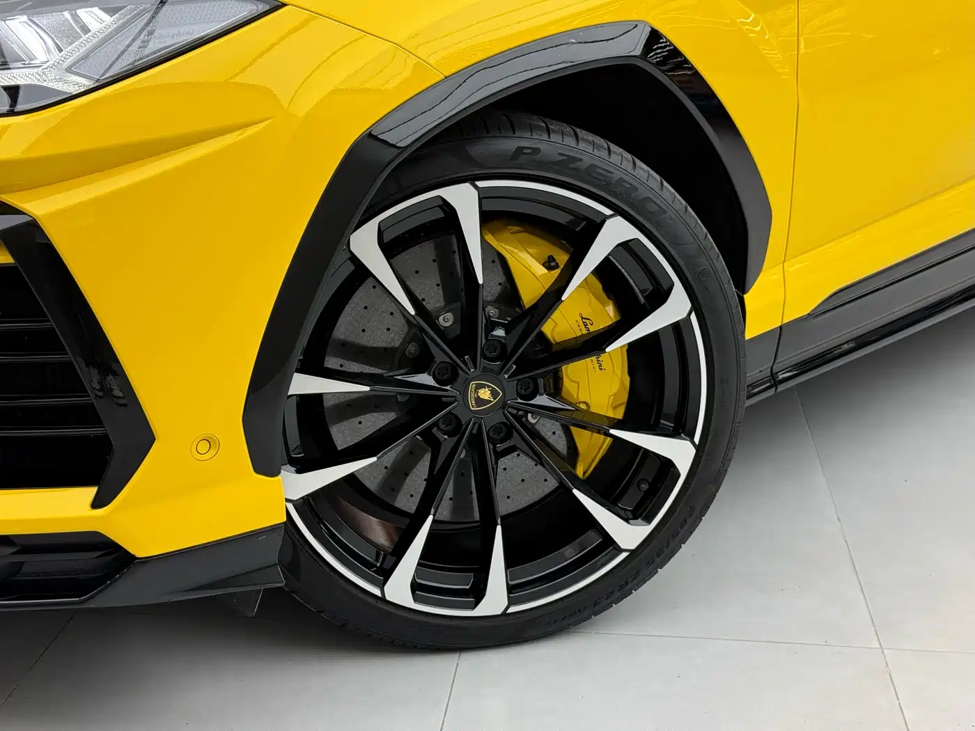 Lamborghini Urus 2023 2021 4.0T V8
