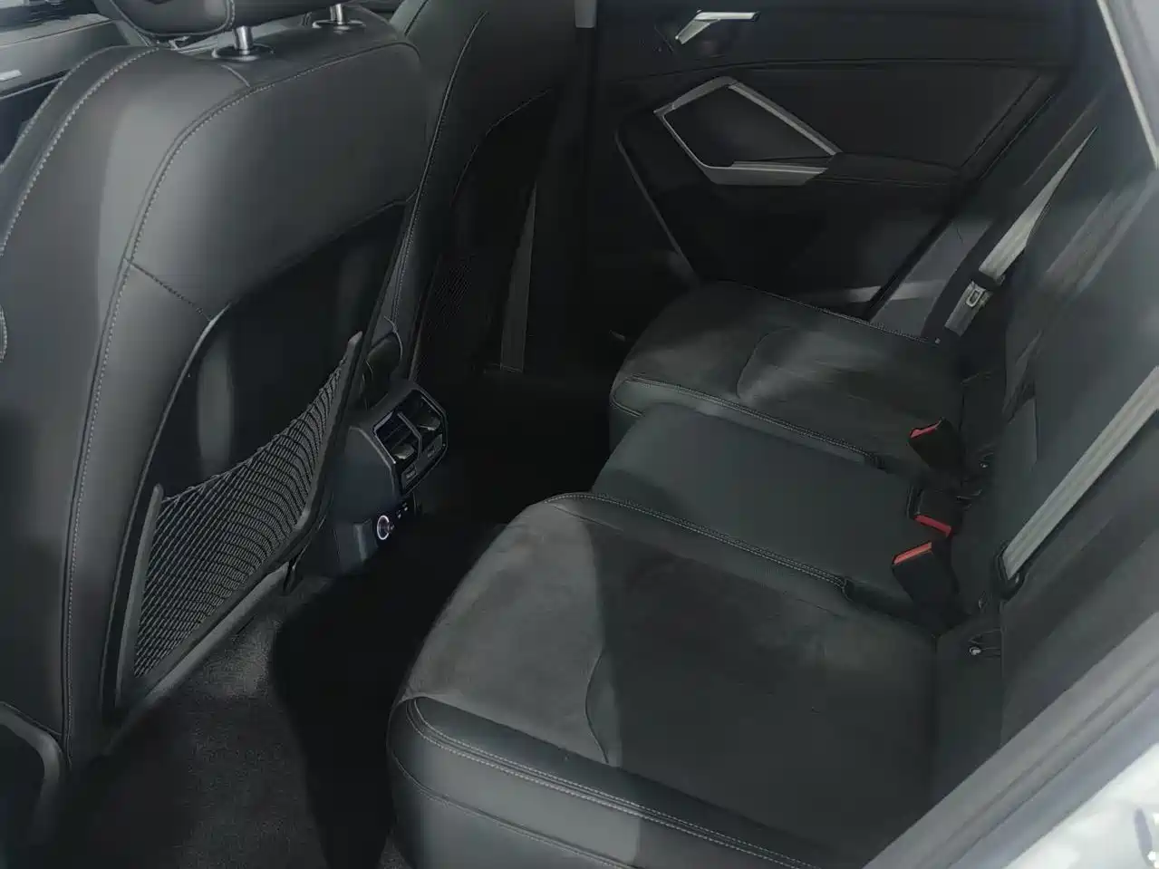 Audi Q3 2022 35 TFSI Fashion Dynamic фото 14