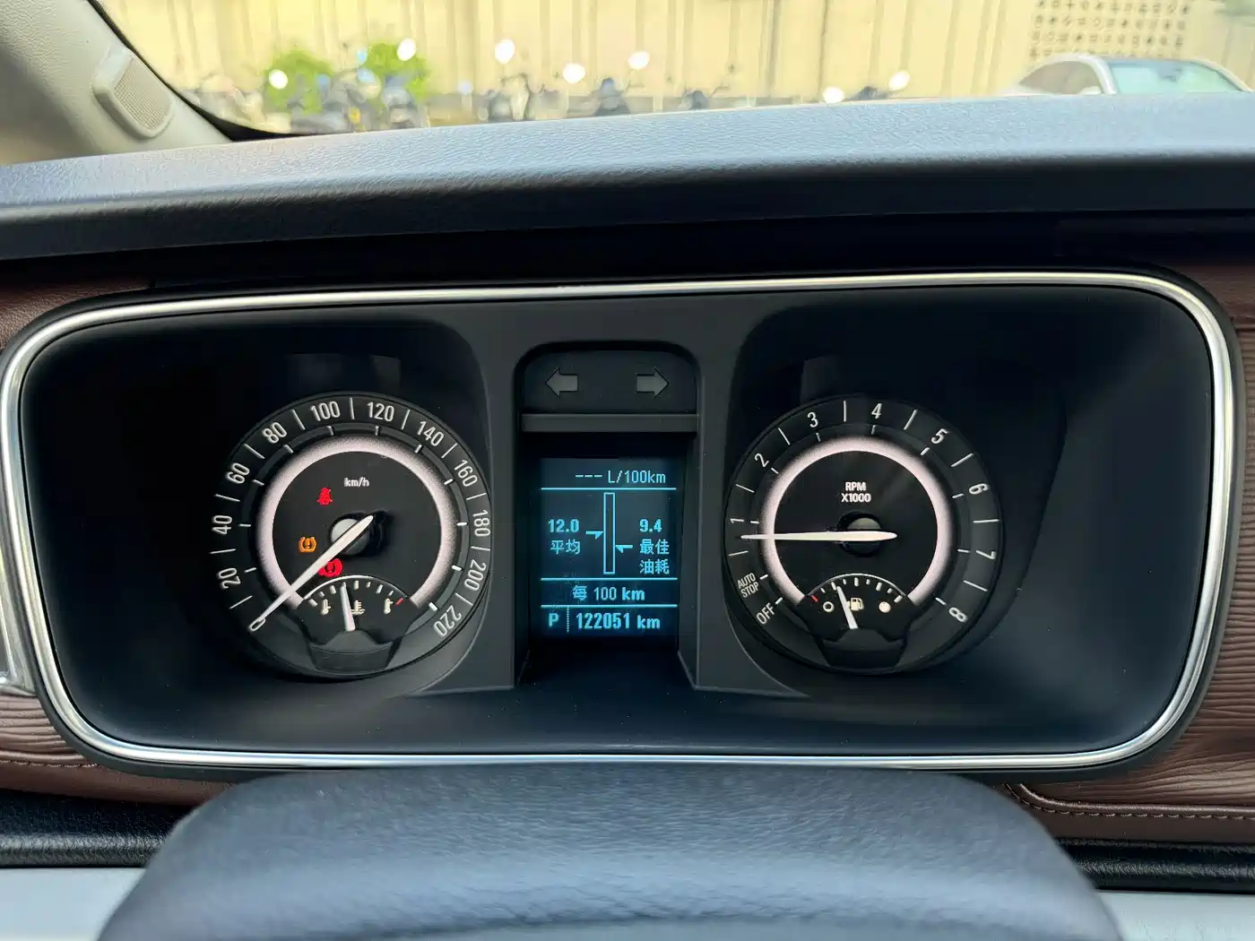 Фото 16 - Buick GL8