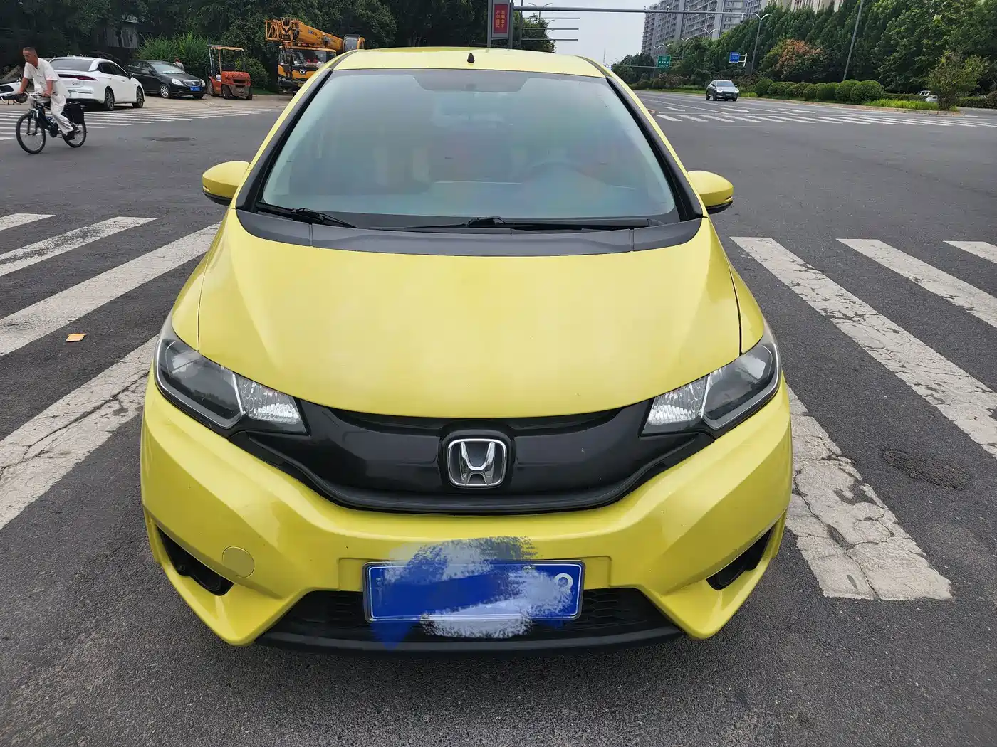 Фото 2 - Honda Fit