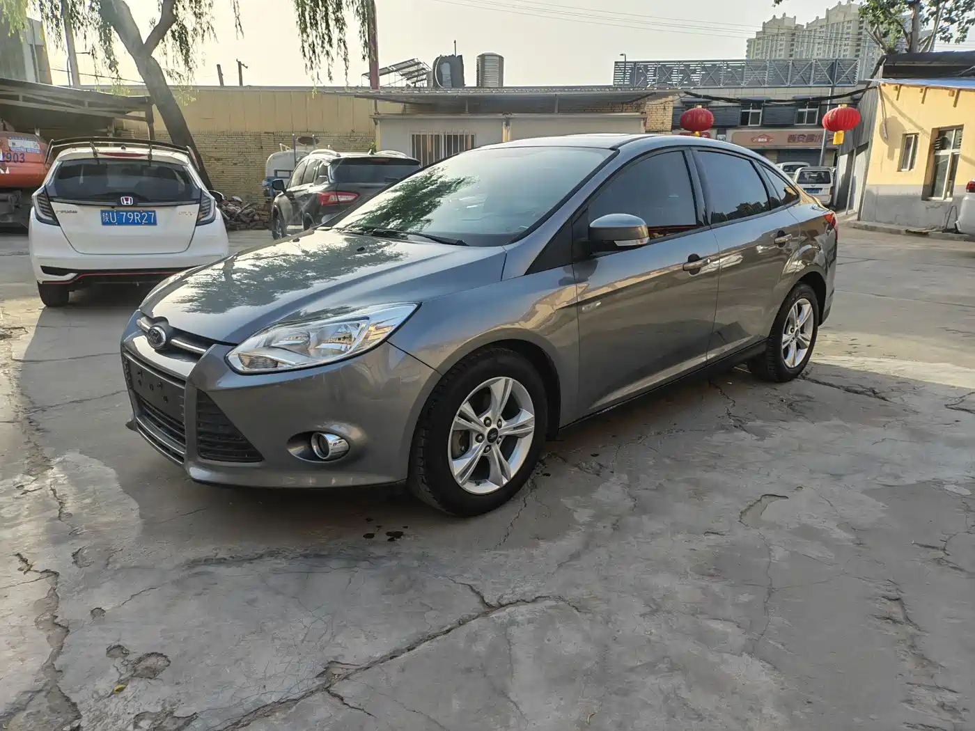 Фото 1 - Ford Focus