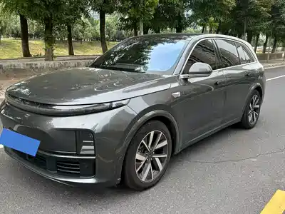Li Auto L7