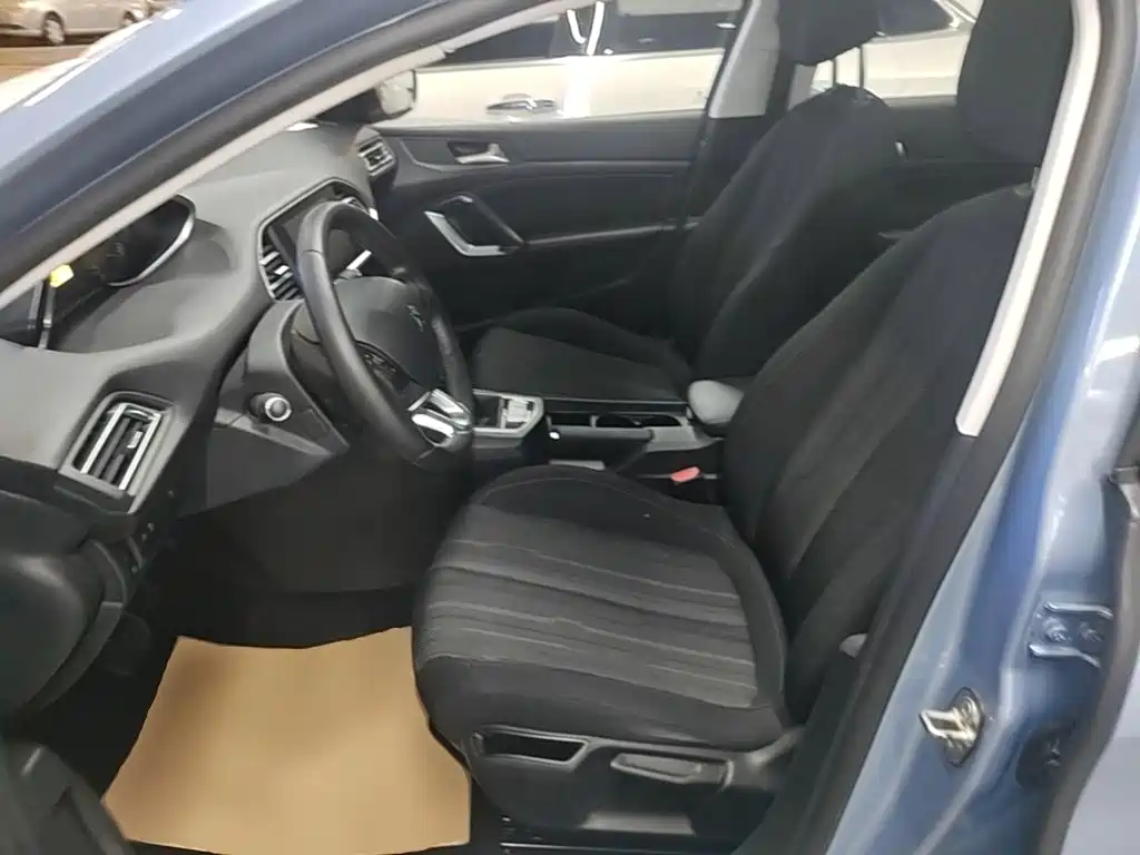 Peugeot 308S 2016 2015 1.2T Auto Dynamic Edition