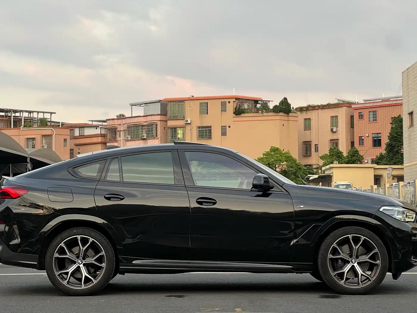 BMW X6 2023 2022 Model Year Facelift II xDrive40i M Sport Package