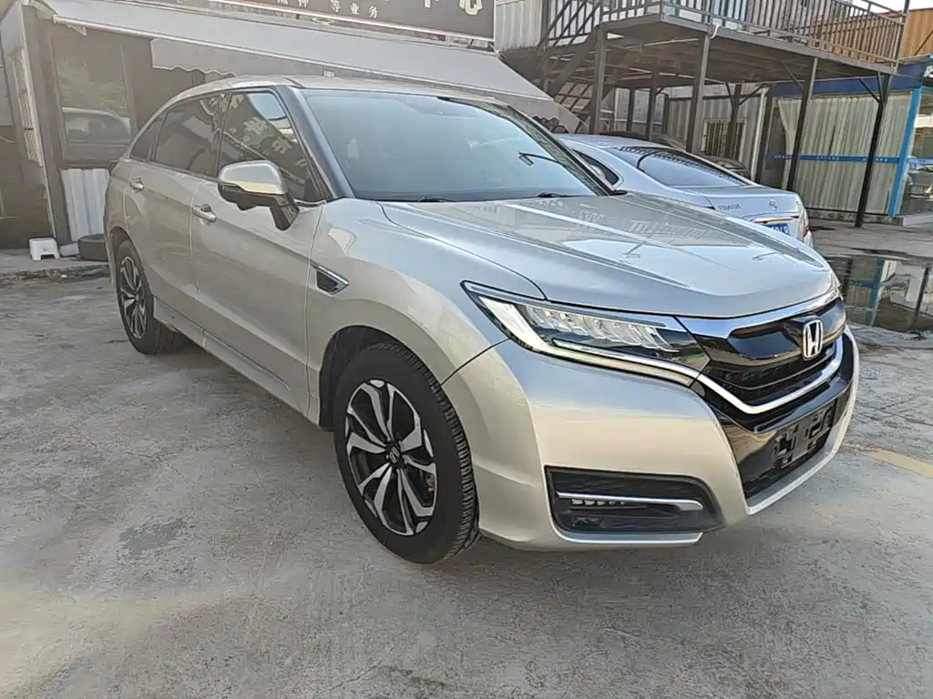 Honda UR-V 2017 2017 240TURBO 2WD Luxury Edition China V