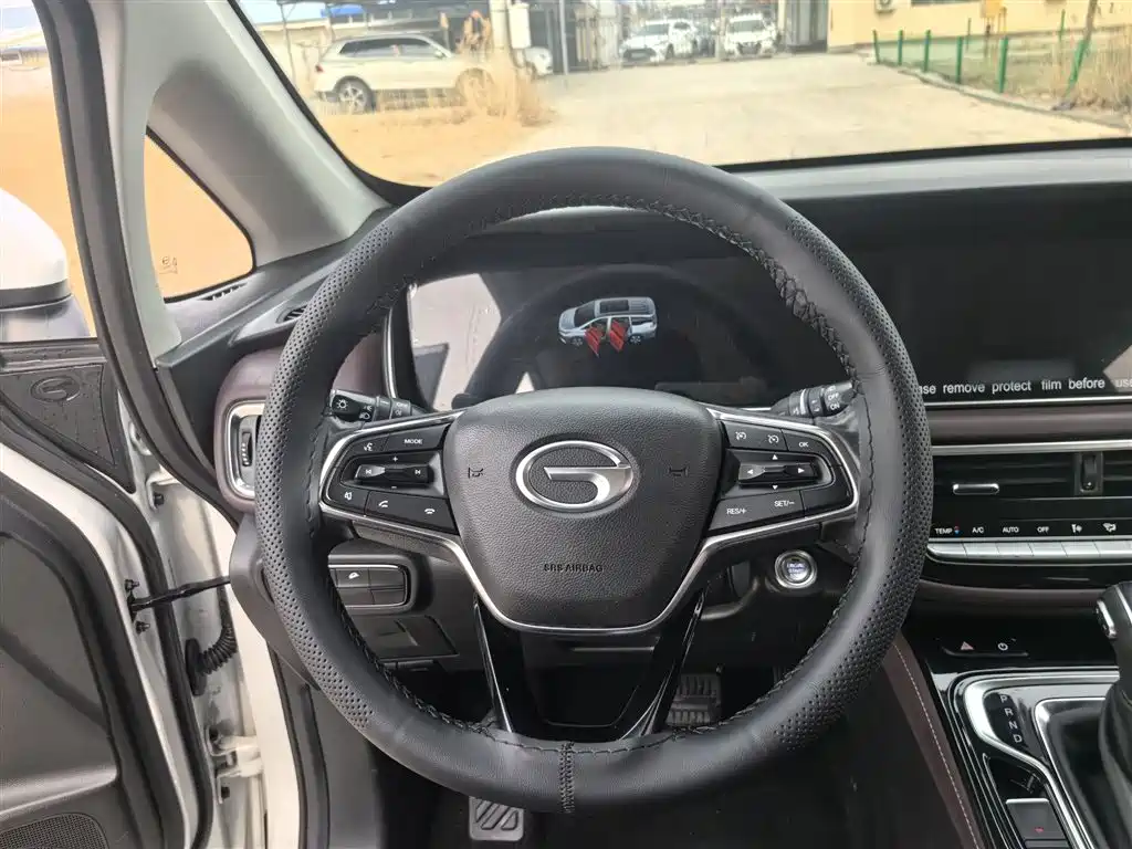 GAC Trumpchi Trumpchi M6 2023 PRO 270T DCT Luxury Edition фото 3