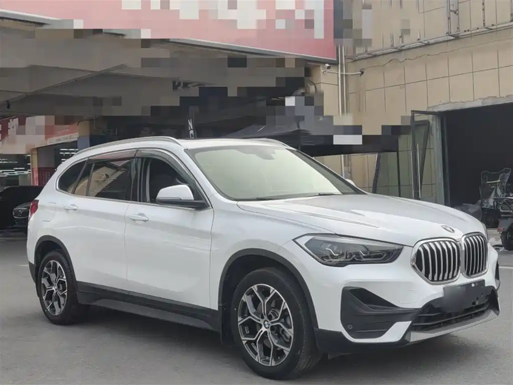 BMW X1 2020 sDrive25Li Leading Model фото 12