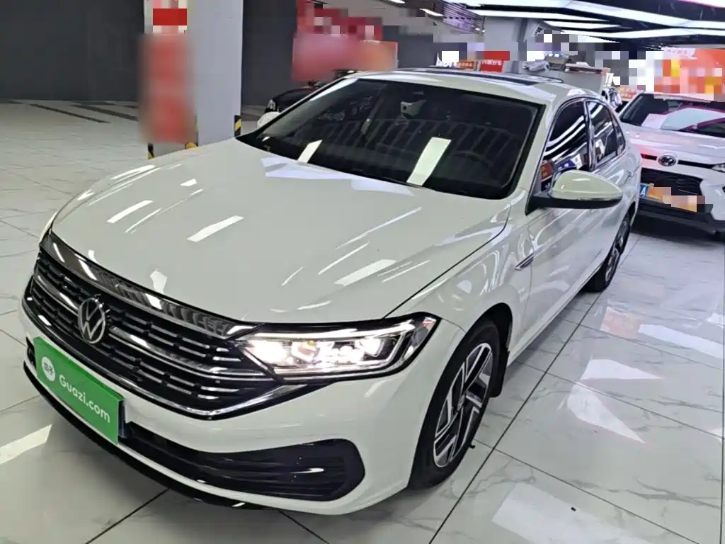 Volkswagen Sagitar