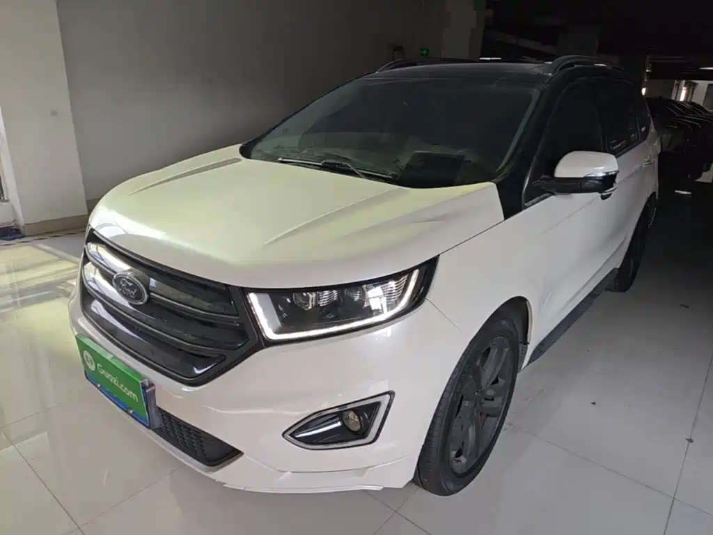 Photo 1 - Ford Edge