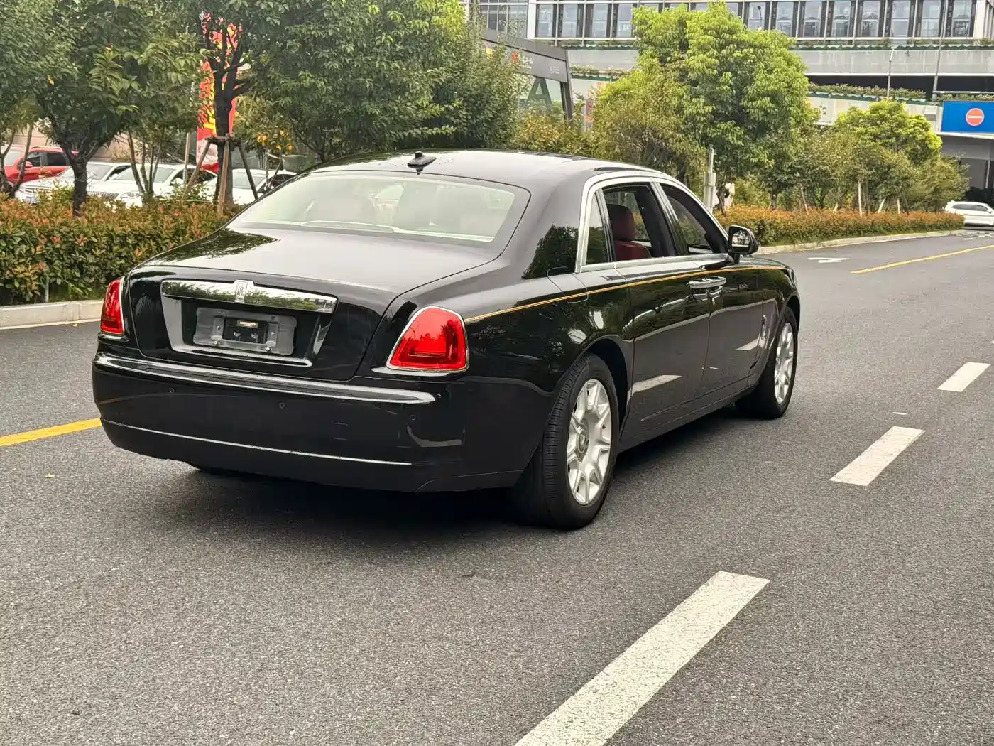Rolls-Royce Ghost 2014 2014 6.6T Extended Edition