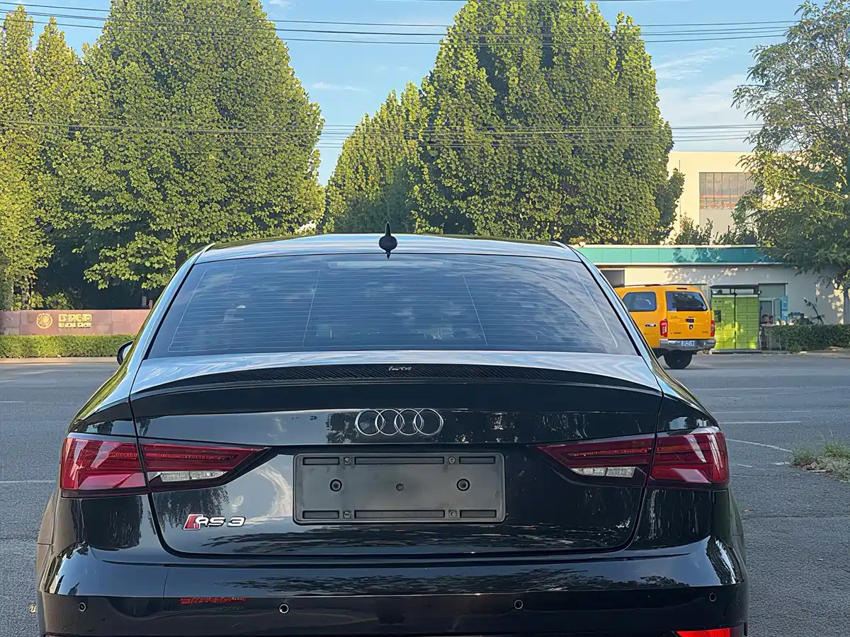 Audi RS 3 2019 2017 RS 3 2.5T Limousine