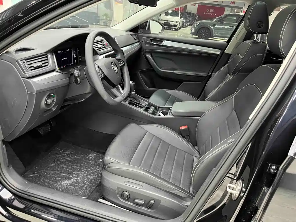 Škoda Superb 2024 2024 TSI280 DSG Premium Edition