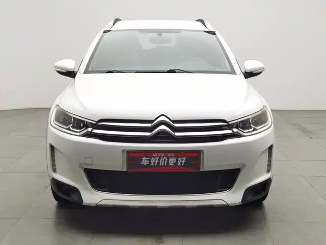 Citroën C3-XR 2015 1.6L Automatic Smart — фото 3