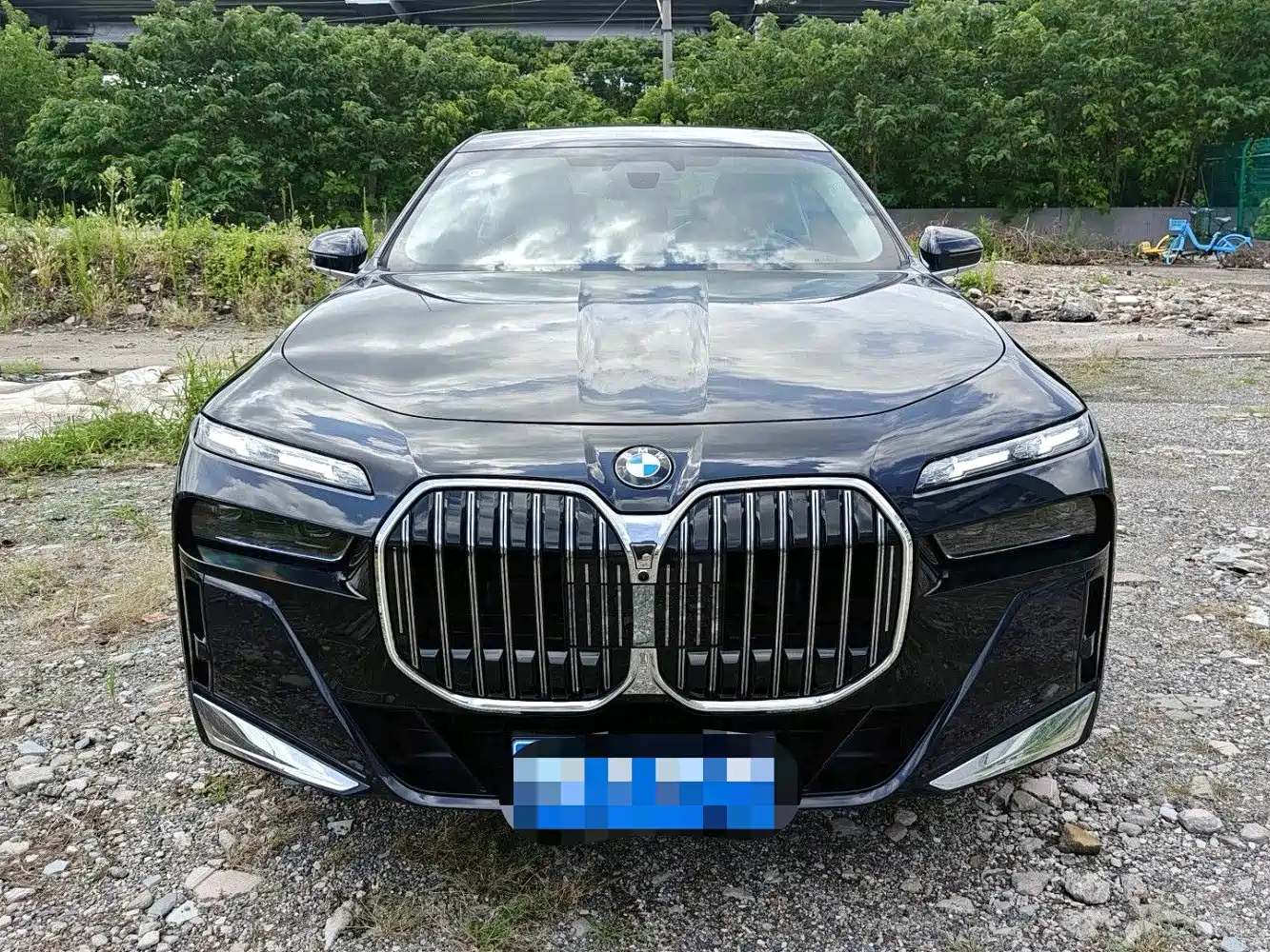 BMW 7 Series 2025 2023 Model 740Li Leading M Sport Package