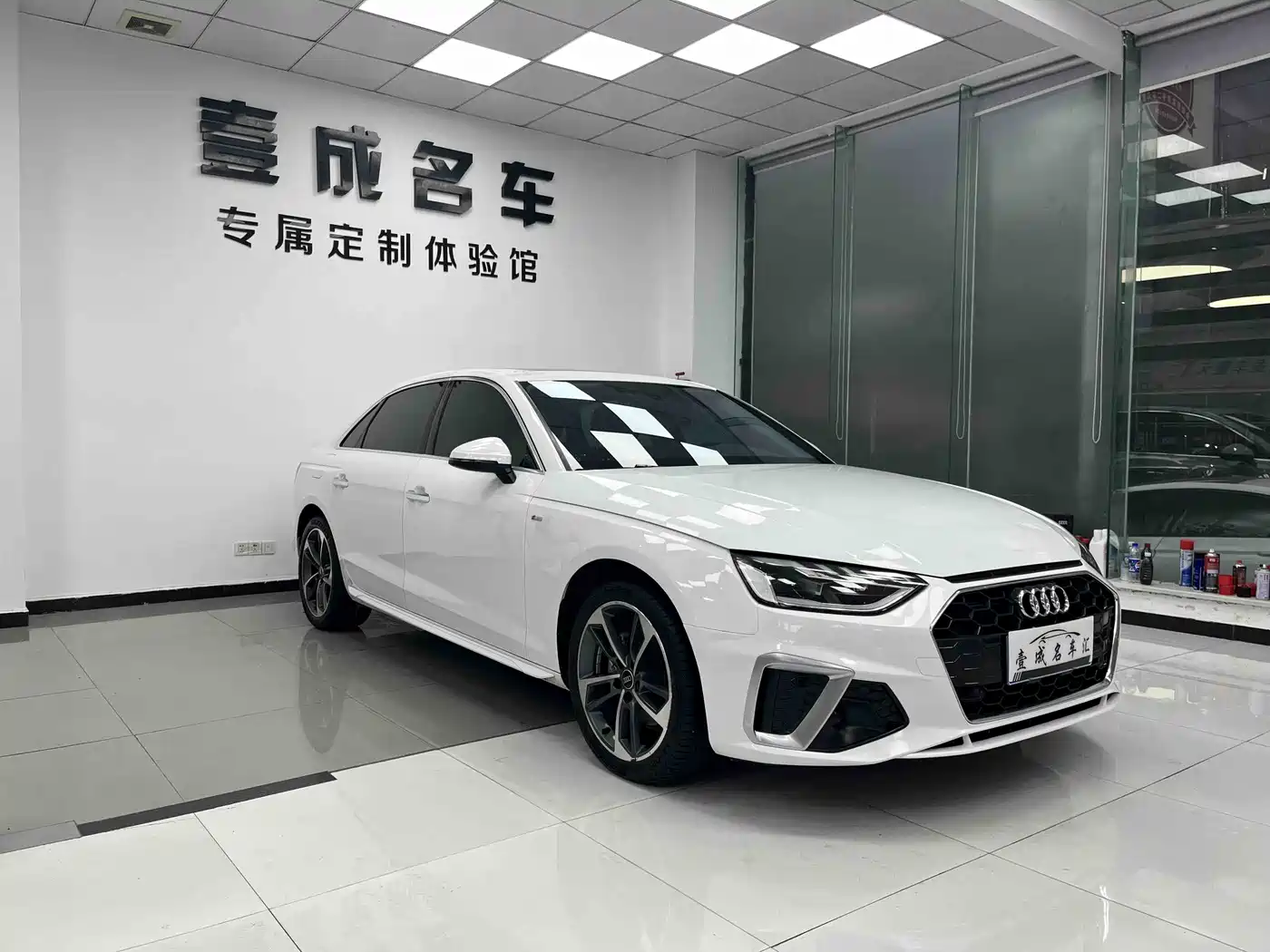 Audi A4L 2024 40 TFSI Fashion Dynamic фото 3