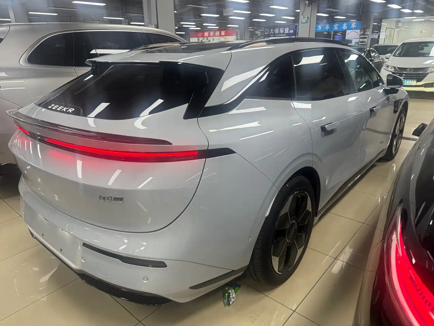 ZEEKR 007GT 2026
