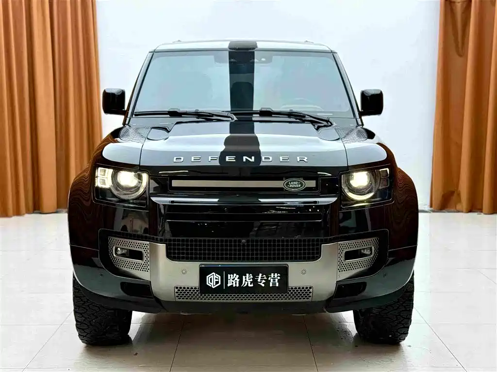 Фото 2 - Land Rover Defender