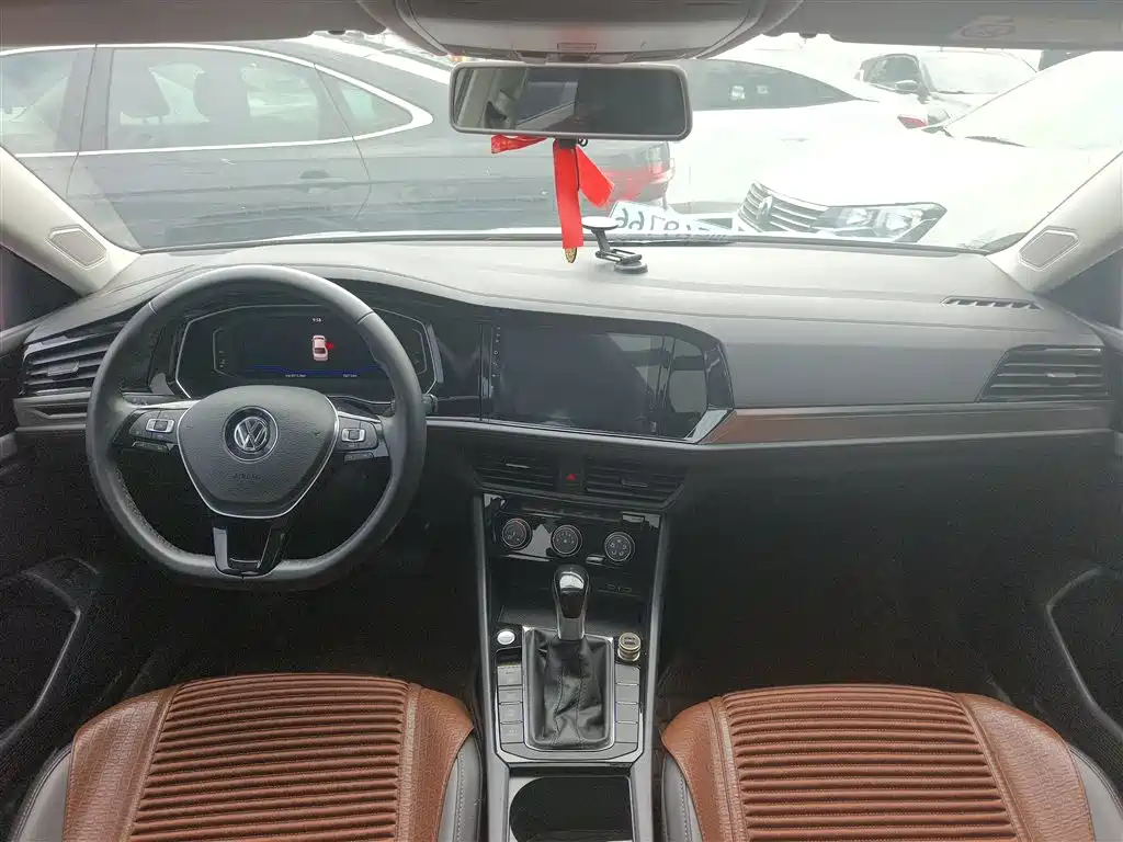 Volkswagen Sagitar 2022 280TSI DSG Soaring Edition фото 2