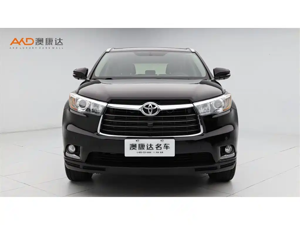 TOYOTA HIGHLANDER