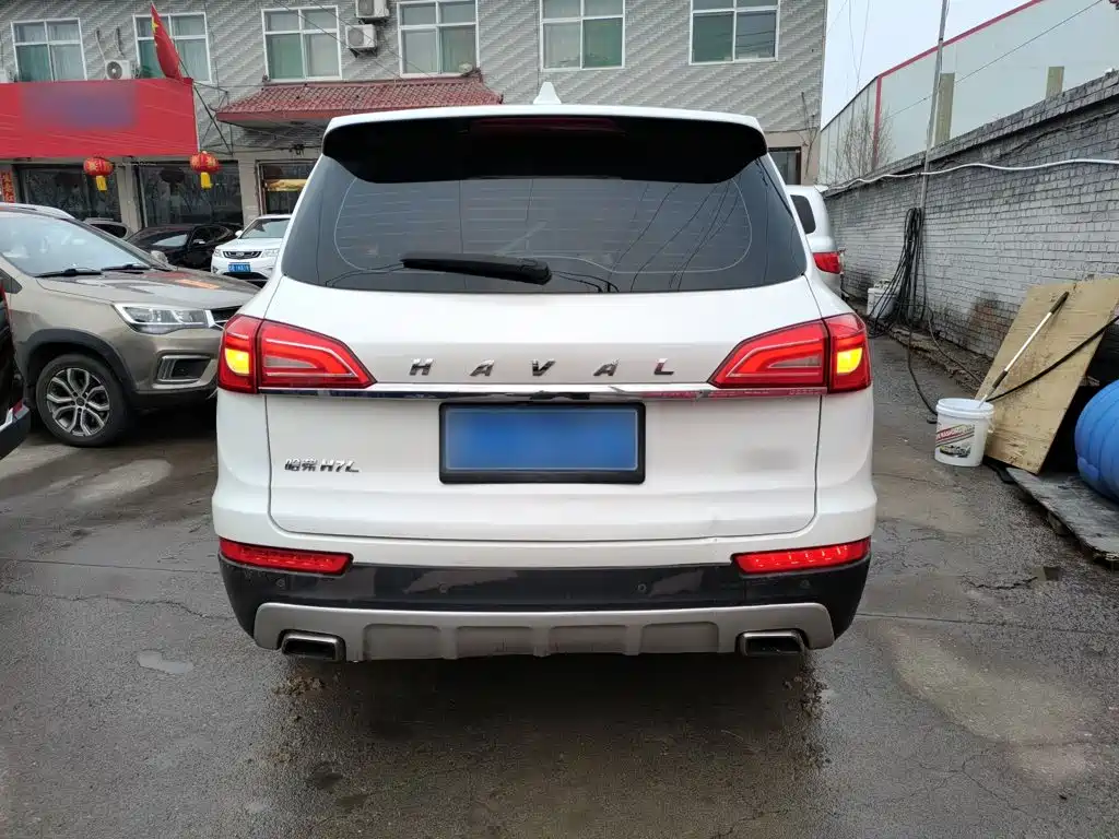Photo 4 - Haval H7