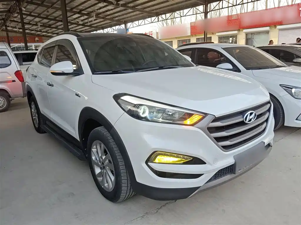 Hyundai Tucson 2015 1.6T Dual Clutch 2WD Smart фото 22
