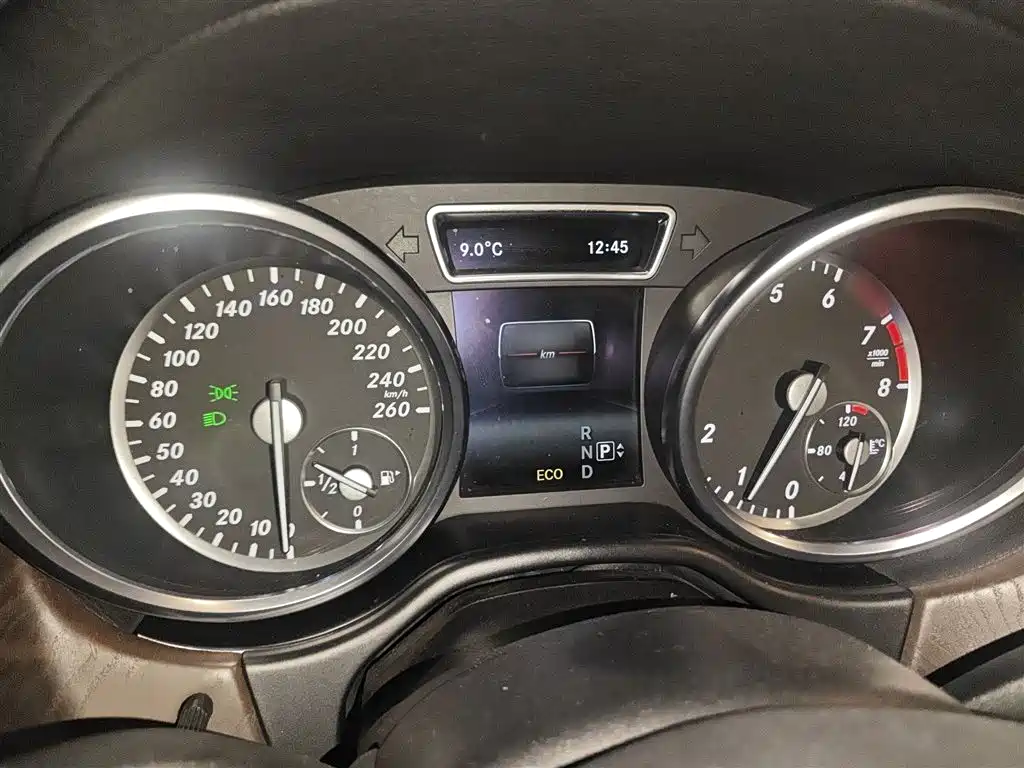 Mercedes-Benz GL-Class 2013 GL 500 4MATIC фото 4